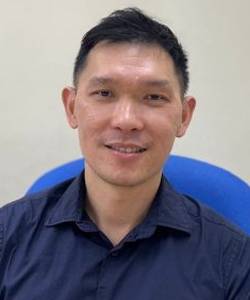 Dr. Vincent Leong
